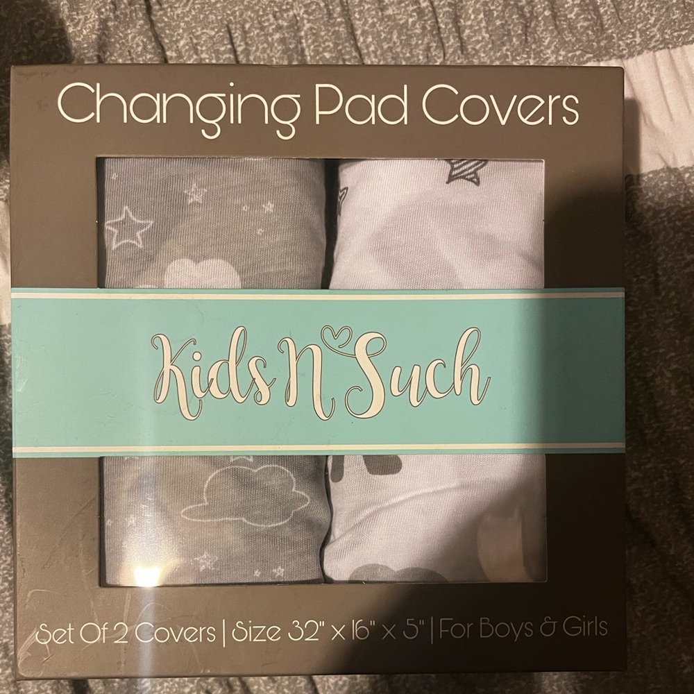 Kids N Such Changing Pad Covers - Gray and White